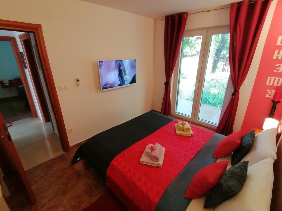 Kras The Forest House Krk 1 מראה חיצוני תמונה