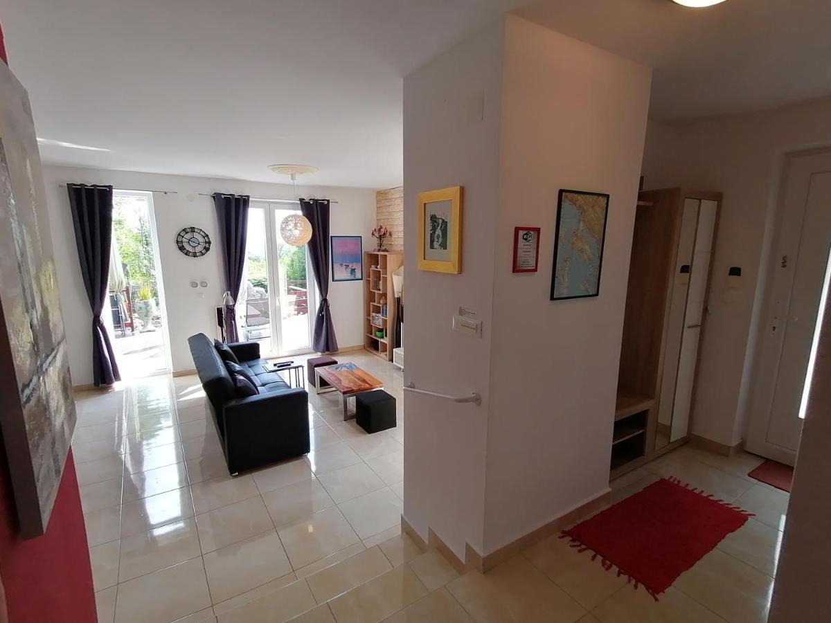 Kras The Forest House Krk 1 מראה חיצוני תמונה